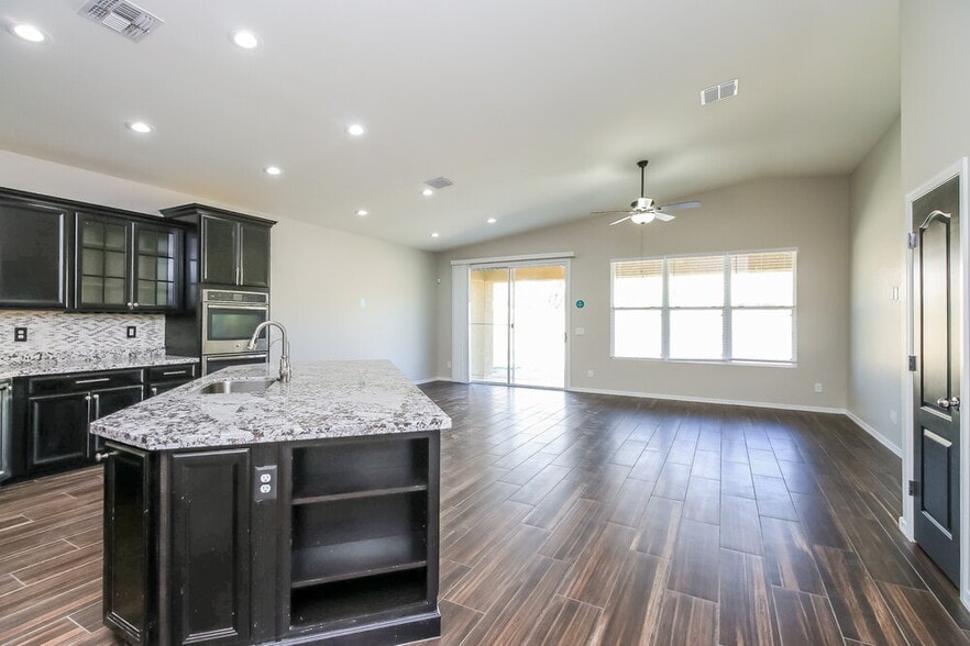 Building Photo - 22258 E Cherrywood Ct