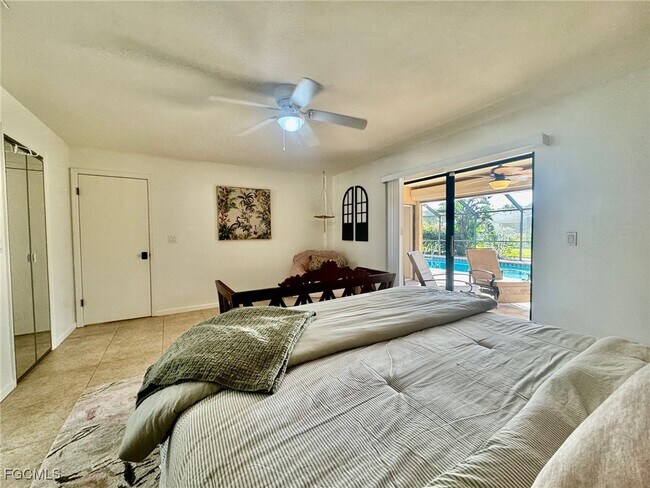 Building Photo - 1220 SE 19th Ln