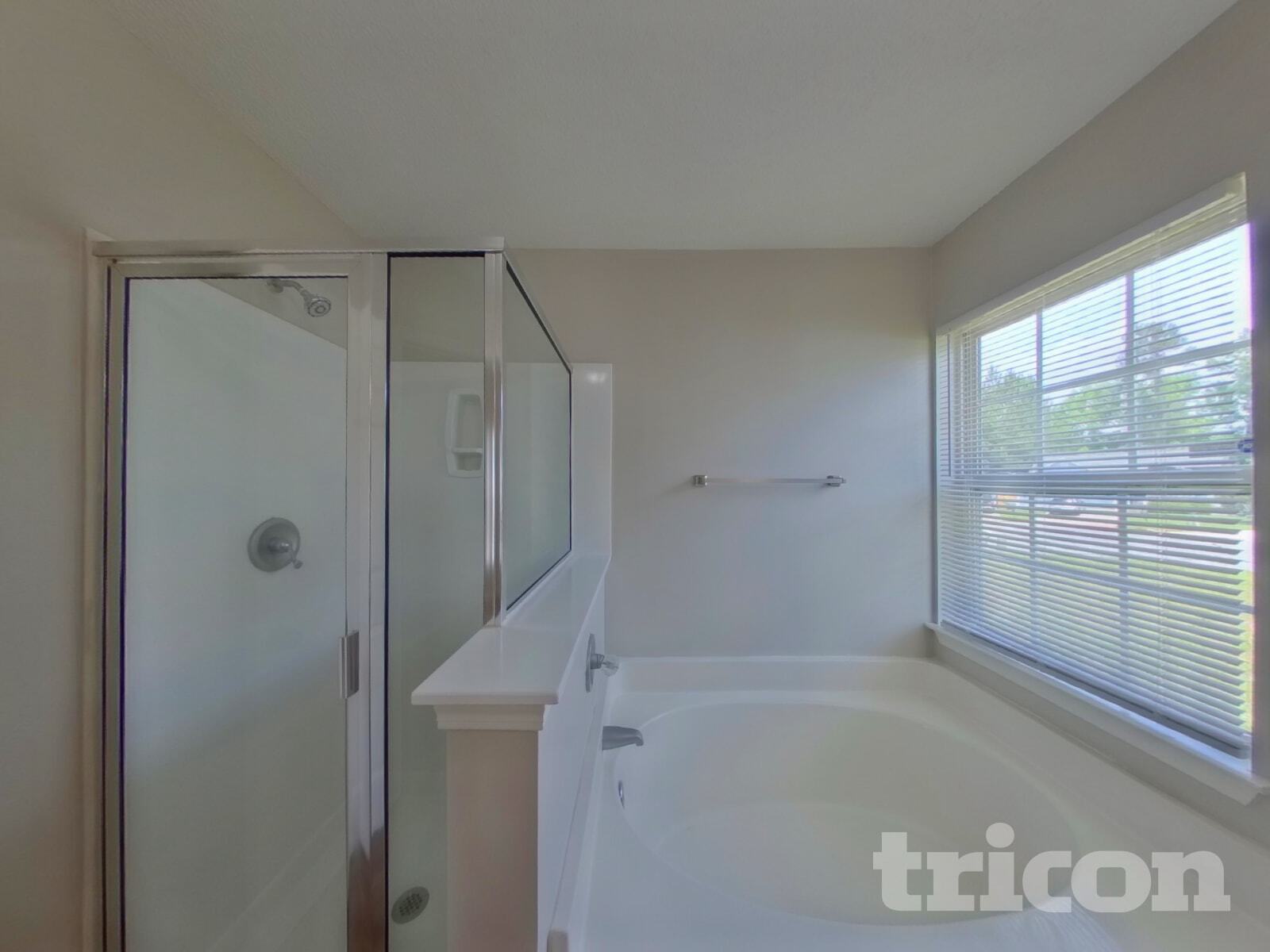 Building Photo - 1903 Duke Adam St