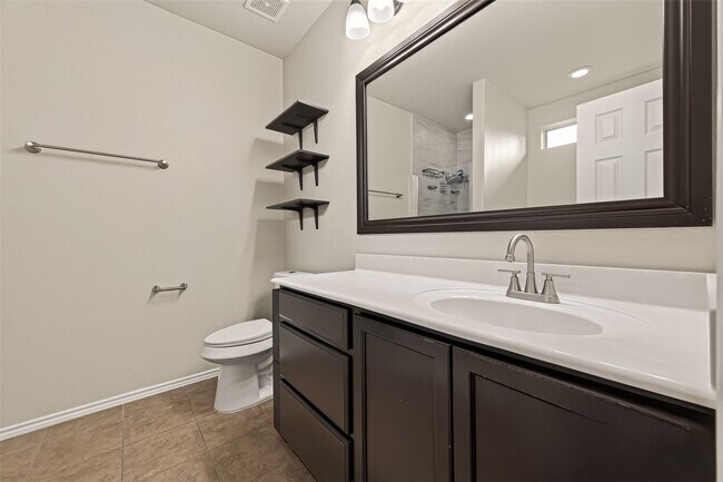 Building Photo - 5830 Acacia Rose Ct