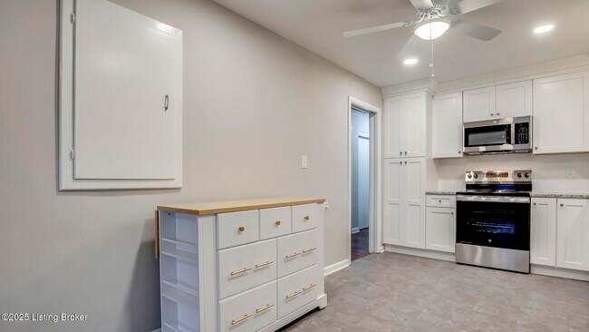 Building Photo - 3608 Hanover Rd