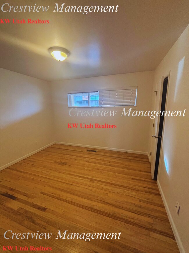 Building Photo - Marmalade Square