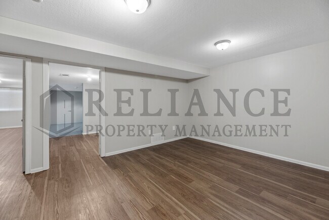 Building Photo - 2928 N Holyoke St