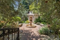 Building Photo - Mediterranean Beauty in Crescent Park – 5B...