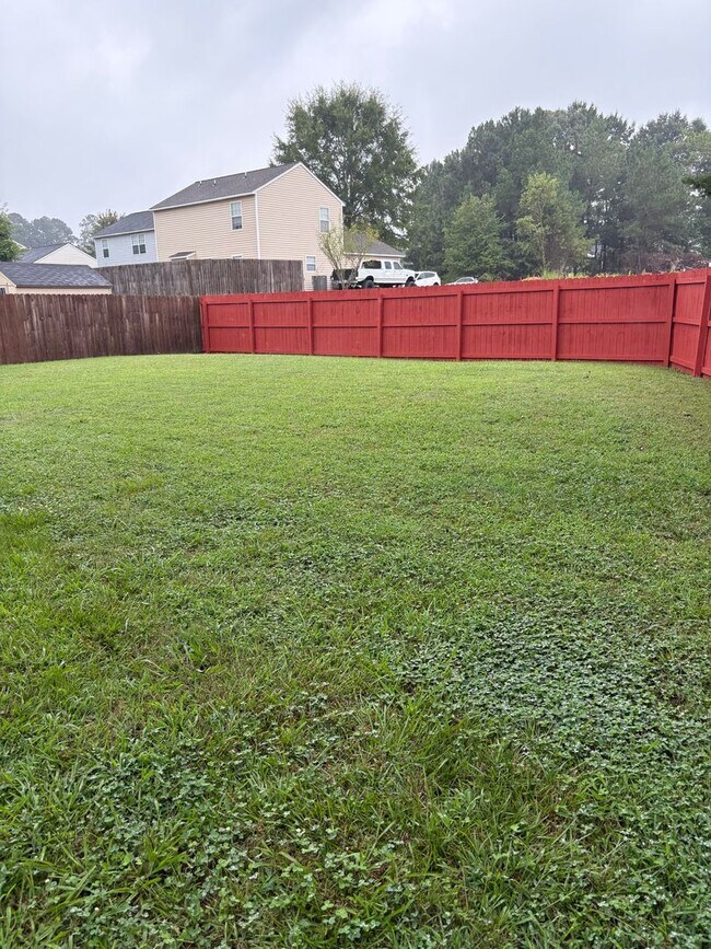 Building Photo - Updated Raleigh Home with Solar Savings & Fenced Backyard