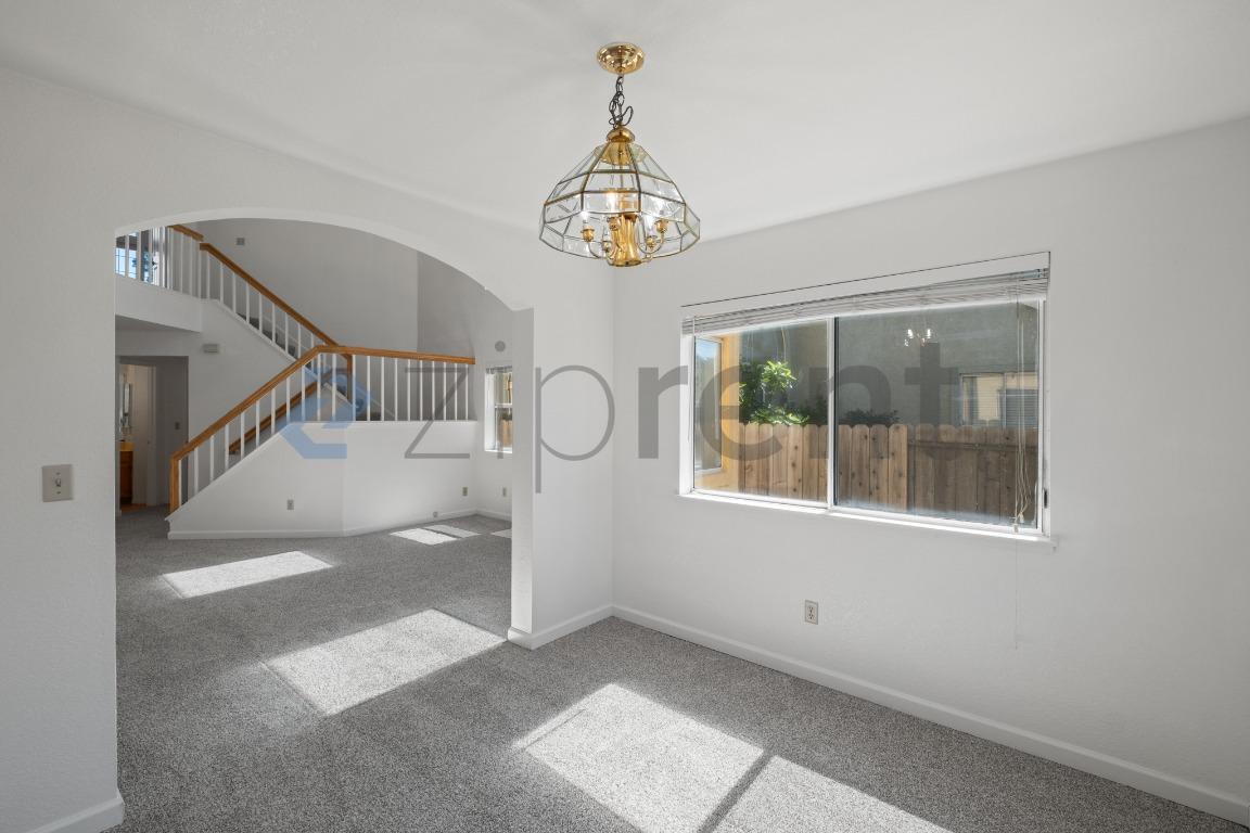 Building Photo - 511 Floyd Ct