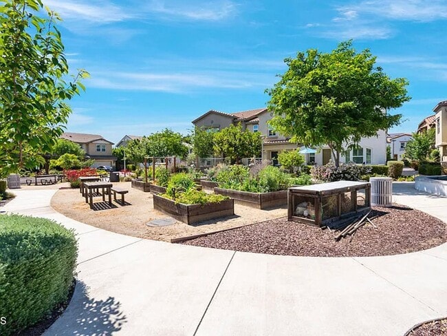 Building Photo - COMING SOON! 3/2.5 in Morgan Hill