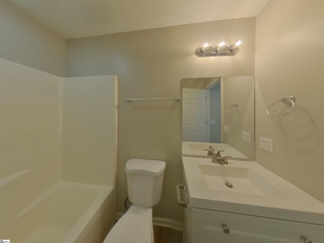 Building Photo - 430 Clark Glen Dr