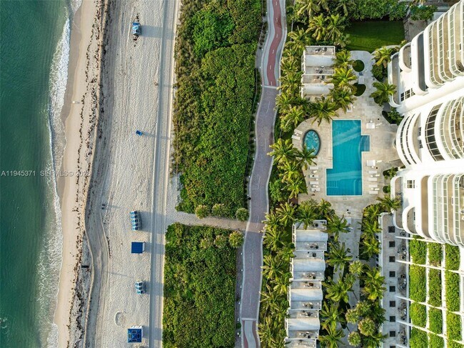 Building Photo - 6365 Collins Ave