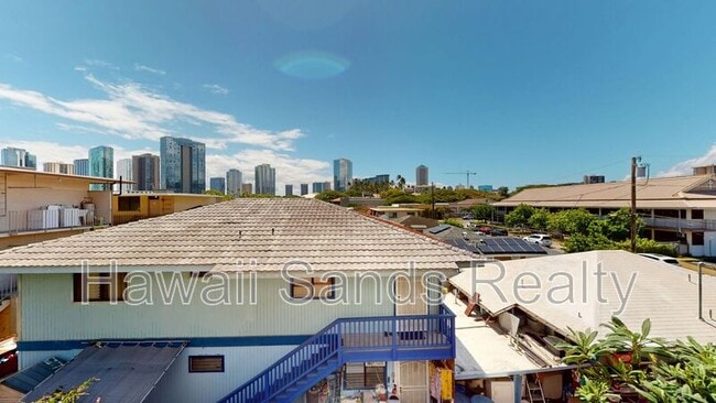 Building Photo - 1129 Rycroft St