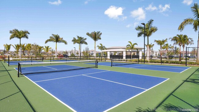 Building Photo - 5066 Lido Key Ln