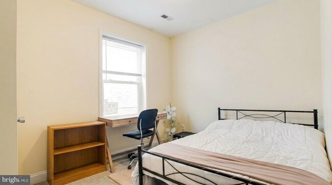 Building Photo - 1920 N 18th St