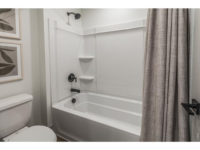 Building Photo - Newly constructed 4 Bed/2.5 Bath Single Family Home at Prairie Song in Windsor