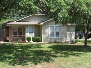 Building Photo - 3409 Augusta Ct