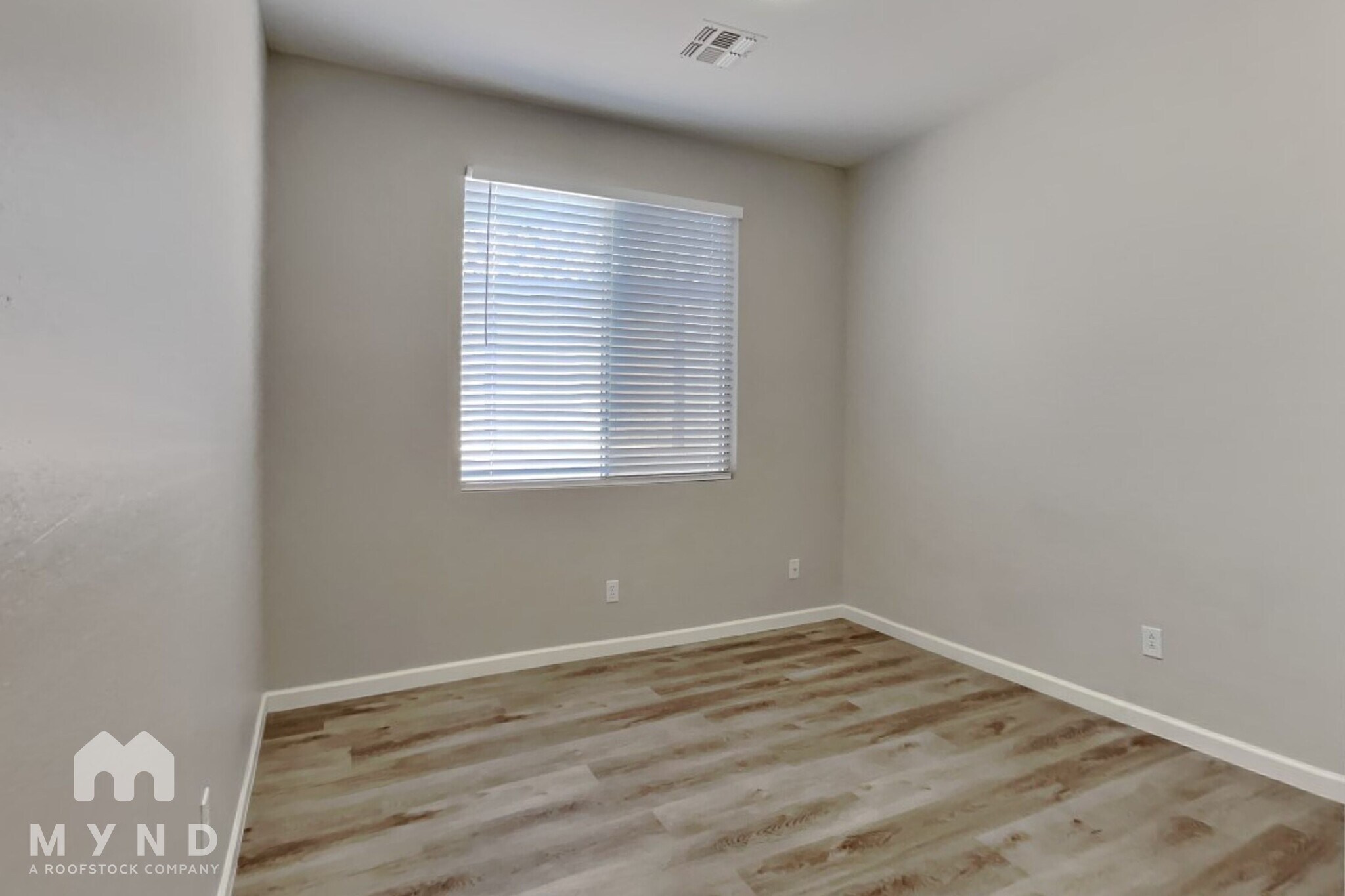 Building Photo - 41201 N Yorktown Trail