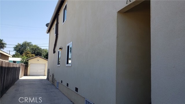 Building Photo - 718 E 40th Pl