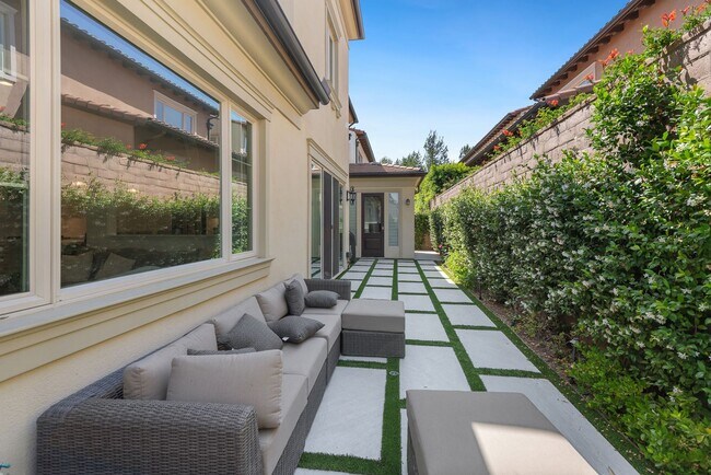 Building Photo - Guard-Gated Orchard Hills Home in The Groves | 4 Bed + Loft + Private Suite