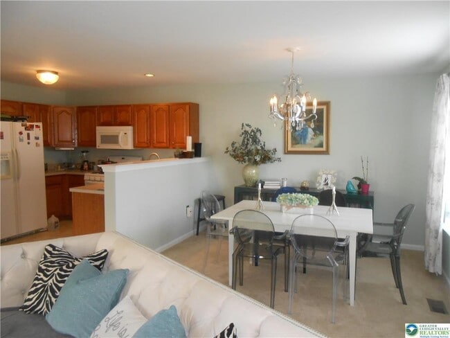 Building Photo - 6814 Hunt Dr