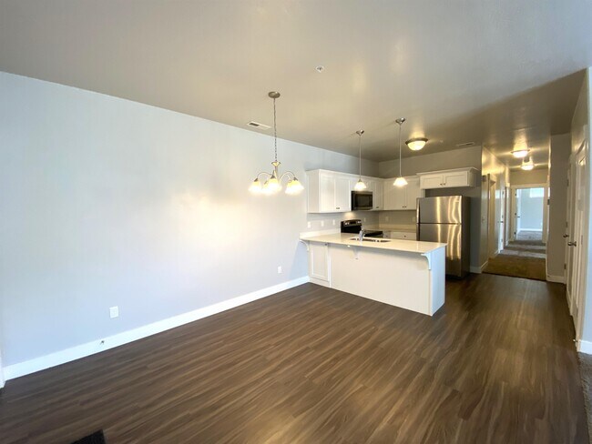 Building Photo - 4216 McKellen Dr