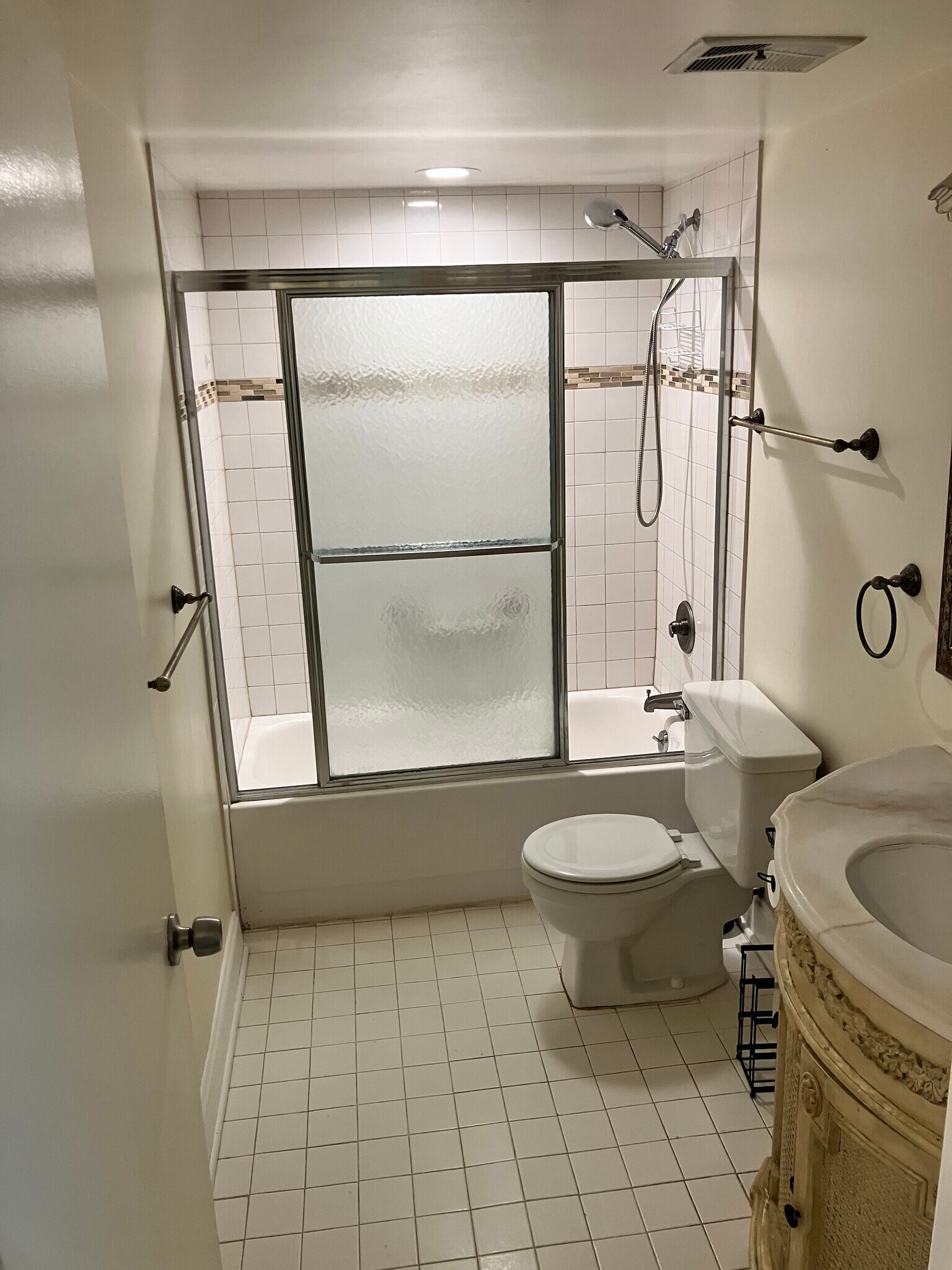 Bathroom - 6317 Park Heights Ave