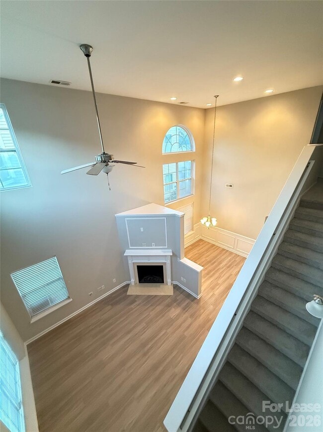 Building Photo - 5656 Tipperlinn Way