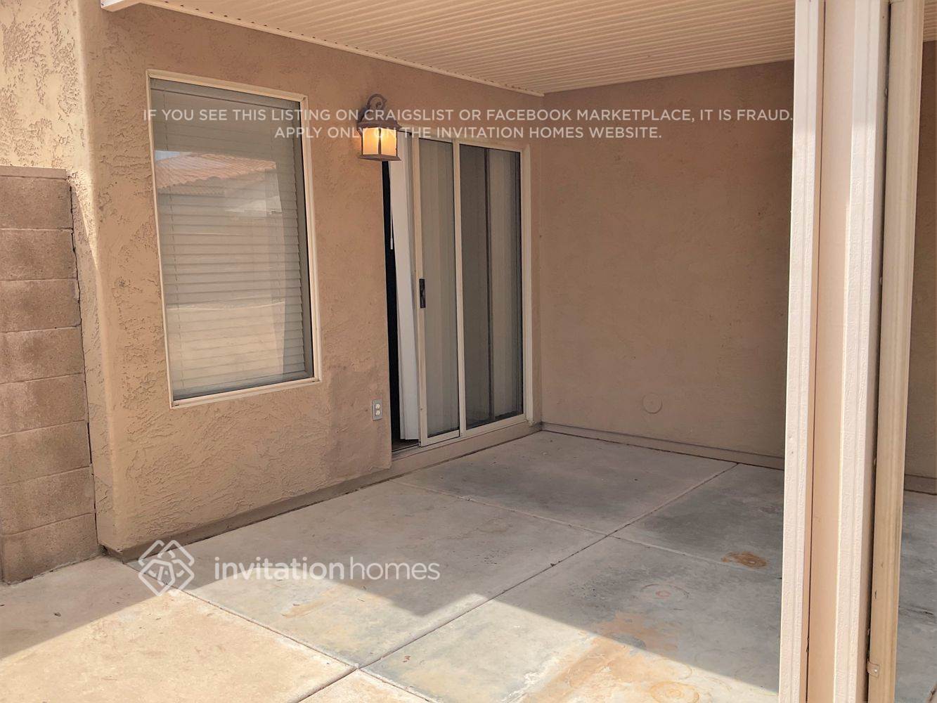 Building Photo - 774 E Drifter Pl