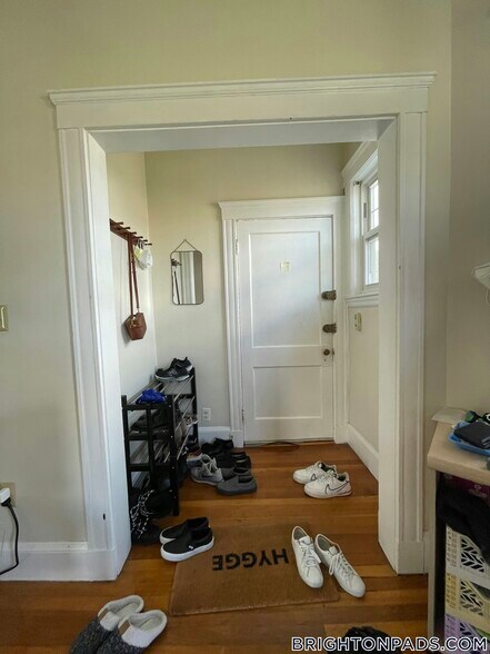 Building Photo - 40 Tremont St