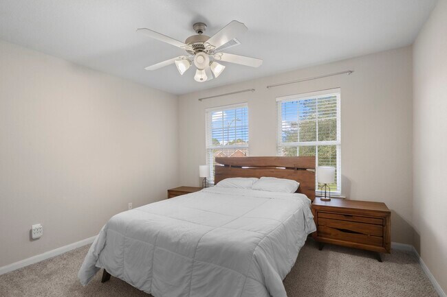 Building Photo - 9431 Thurber Ridge Dr