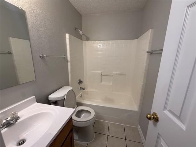 Building Photo - 3015 Flask Dr