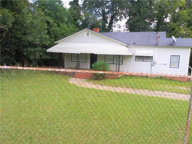 Primary Photo - 3631 W Napier Ave