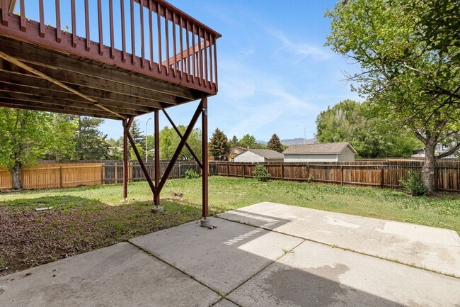 Building Photo - 3 bedroom home in Quail Meadows for rent