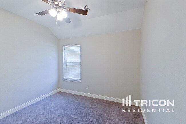 Building Photo - 4240 Calla Dr