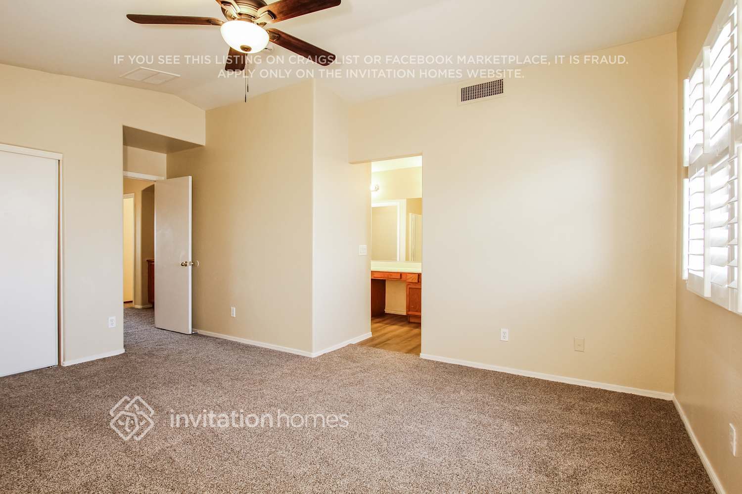 Building Photo - 5822 S 54th Ln