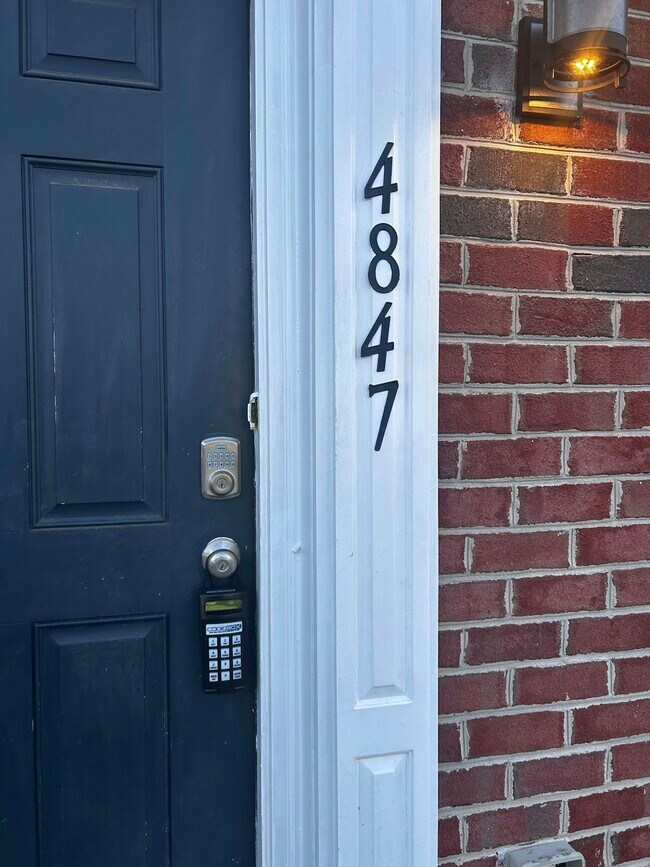 Building Photo - 4847 Limestone Ct
