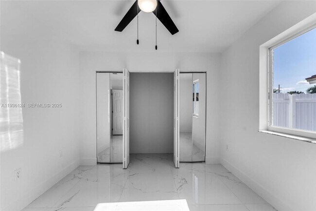 Building Photo - 15042 SW 149th Ct