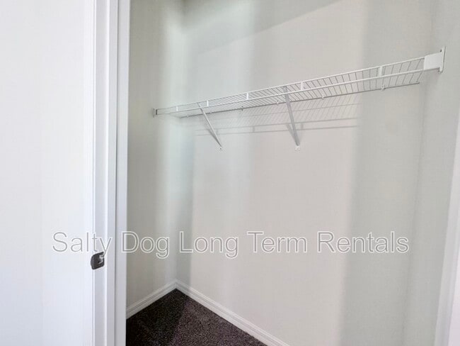 Building Photo - 2697 Kinsale Ln