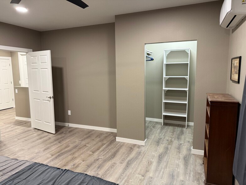 Building Photo - 5030 Township Rd 123