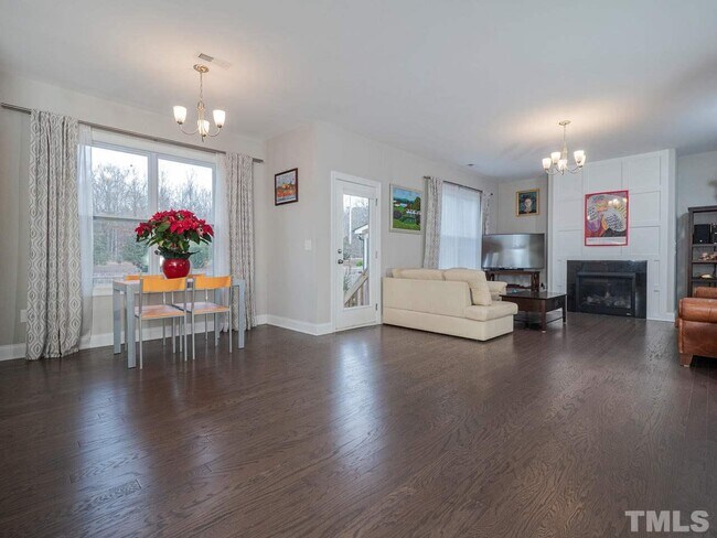 Dining Room #1 - 1604 Drift Falls Ln