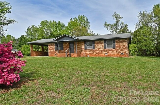 Building Photo - 1715 Cloudburst Cir