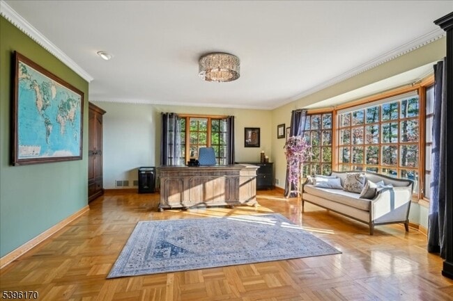 Building Photo - 545 Johnston Dr