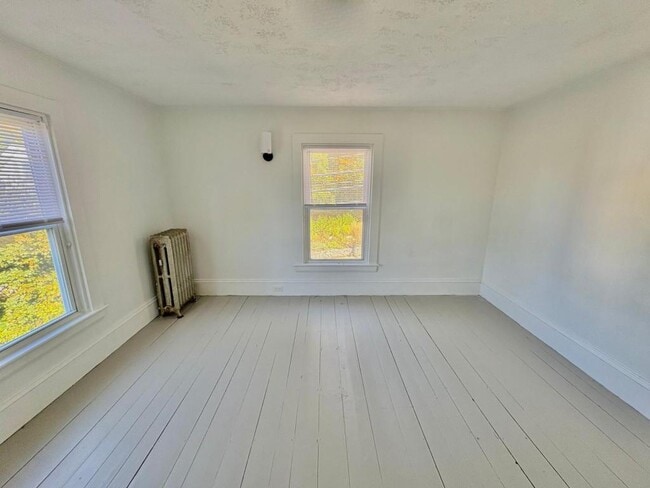 Building Photo - 7 High St