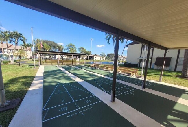 Building Photo - 3626 La Mar Ct