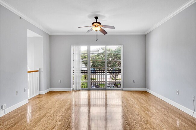Building Photo - 1902 Coral Heights Ct