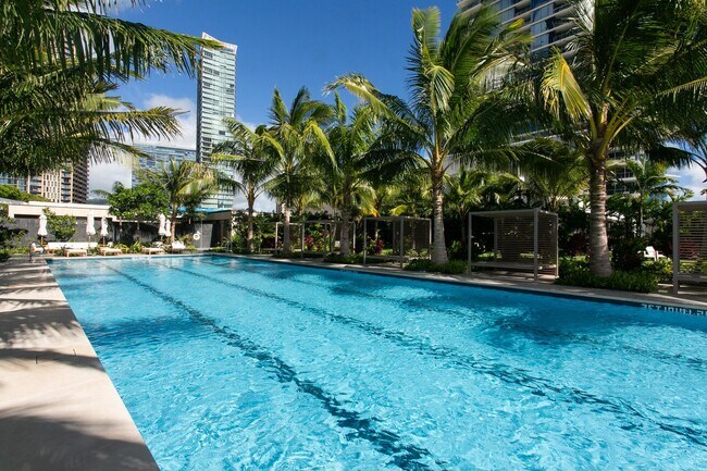 Building Photo - Victoria Place 2705 - Sophisticated 1BR