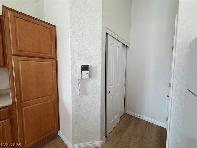 Building Photo - 1136 Volcanic Garden Ct