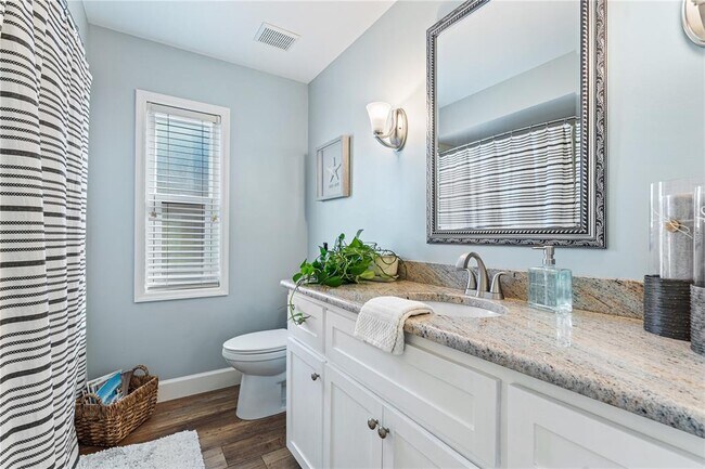 Building Photo - 6611 Surfside Blvd