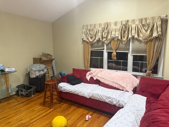 Building Photo - 1336 K St