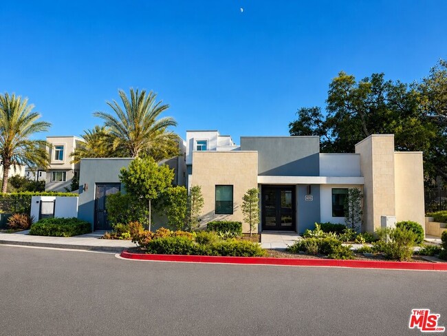 Building Photo - 751 Daniel Freeman Cir