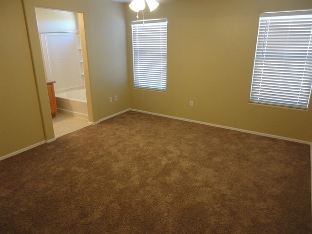 Building Photo - 4169 E Stony Meadow Dr