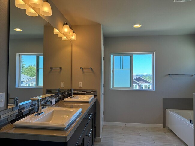 Building Photo - 22617 41st Drive Southeast